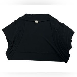 Stargazer size 2XL black short sleeve cropped thin cardigan.